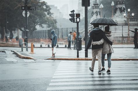 下雨照片|超过 60000 张关于“下雨图”和“下雨”的免费图片